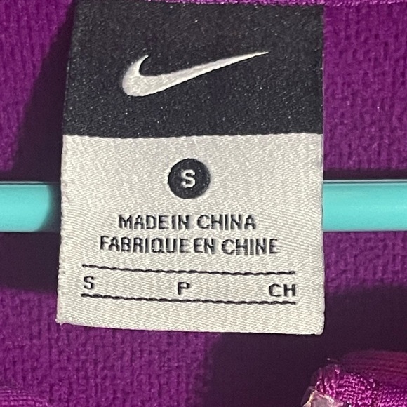 Nike Purple Fuschia Track Running 1/2 Zip Polyester Hoodie Size Small - Picture 4 of 5